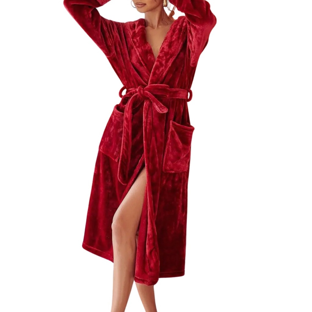 Luxurious Red Velvet Robe With Slippers New In Packaging